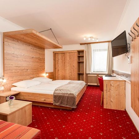 Kirchenwirt Schladming Hotel Bagian luar foto