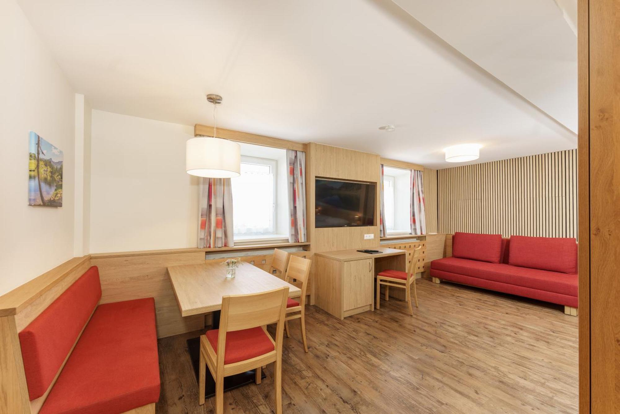 Kirchenwirt Schladming Hotel Bagian luar foto