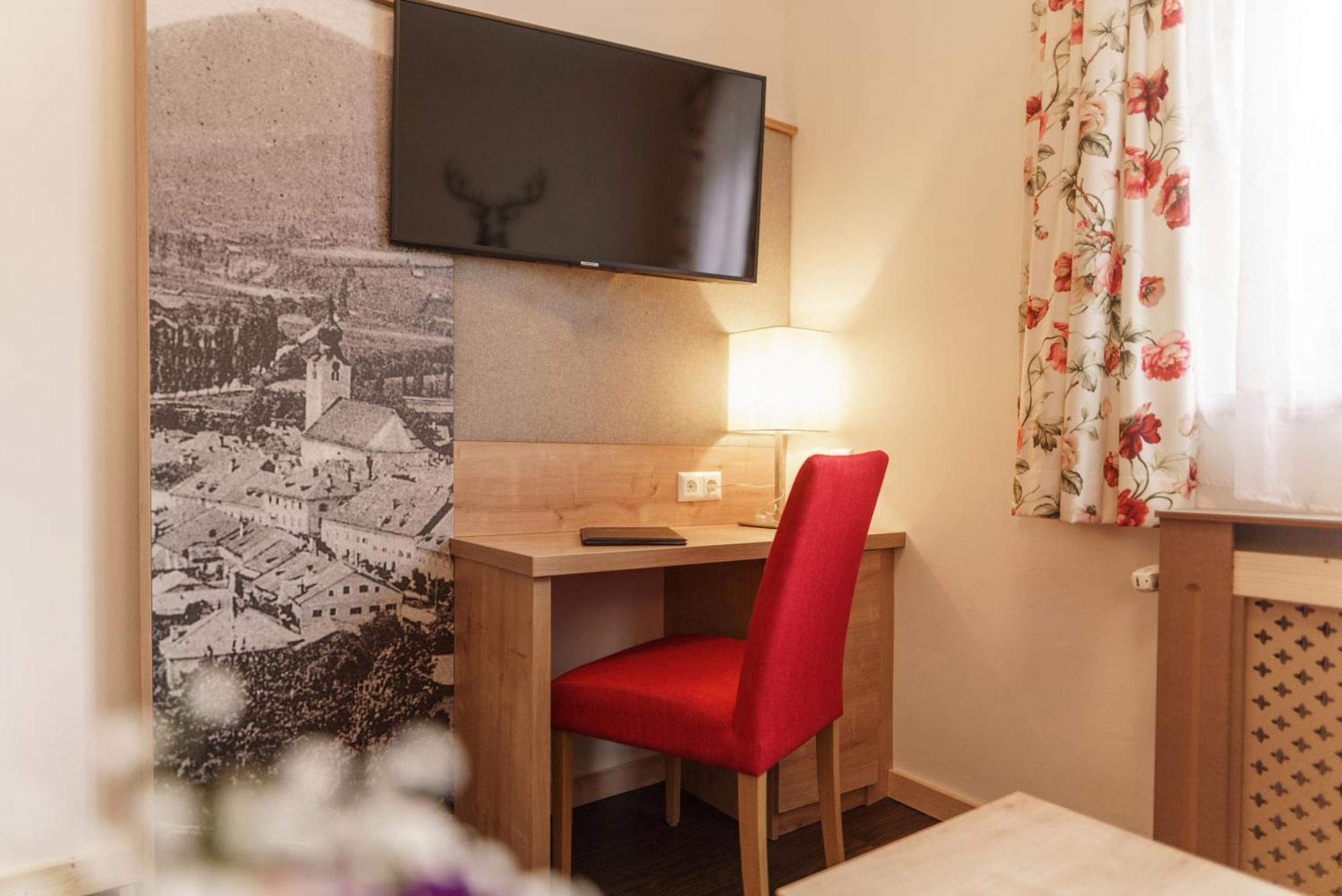 Kirchenwirt Schladming Hotel Bagian luar foto