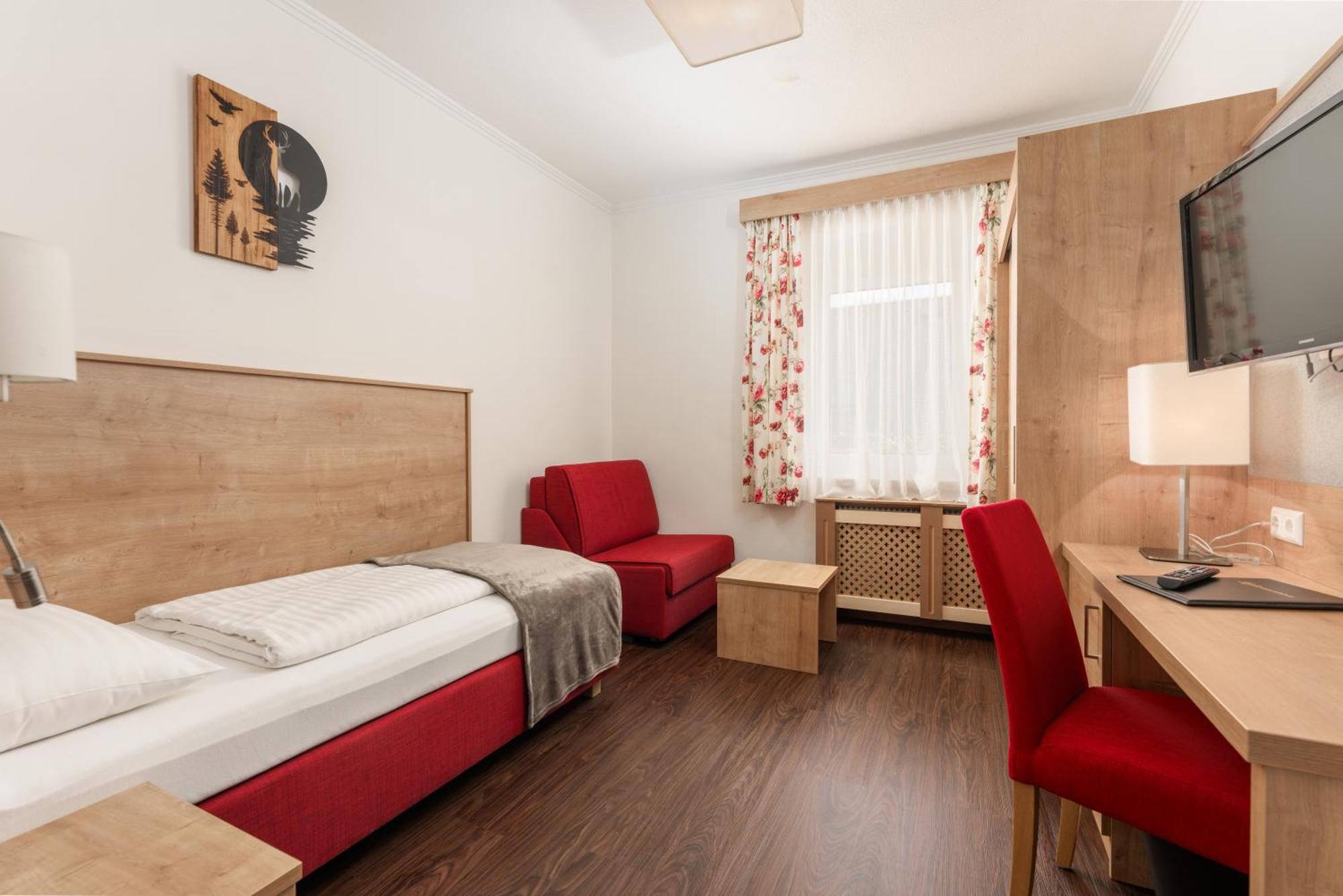 Kirchenwirt Schladming Hotel Bagian luar foto